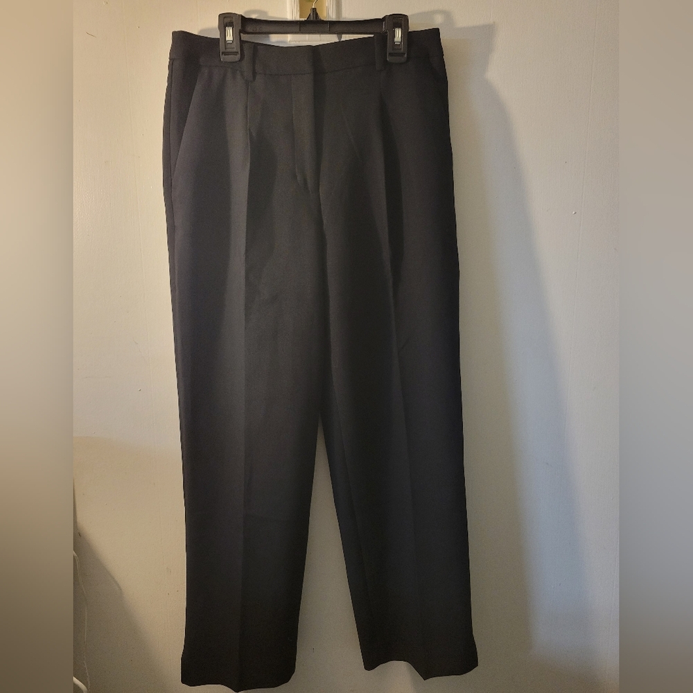 H&M Black Pleated Pants